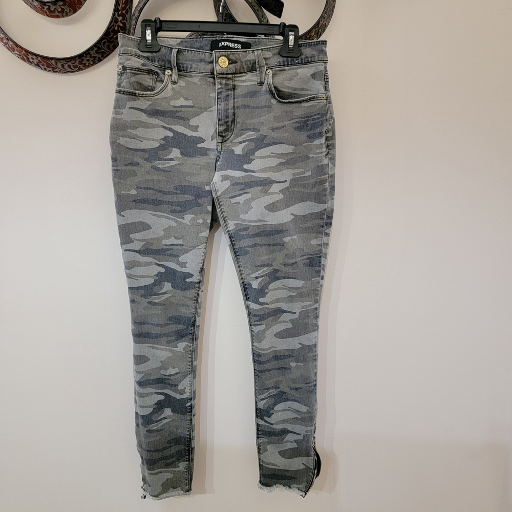 Express Gray and Green Camo Jeans